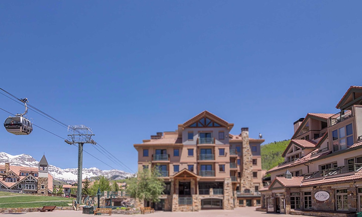 Mountain Village Apartment | Blue Mesa Lodge 32A by Avantstay Located In The Heart Of Mountain Village w/Prime Skiing Access