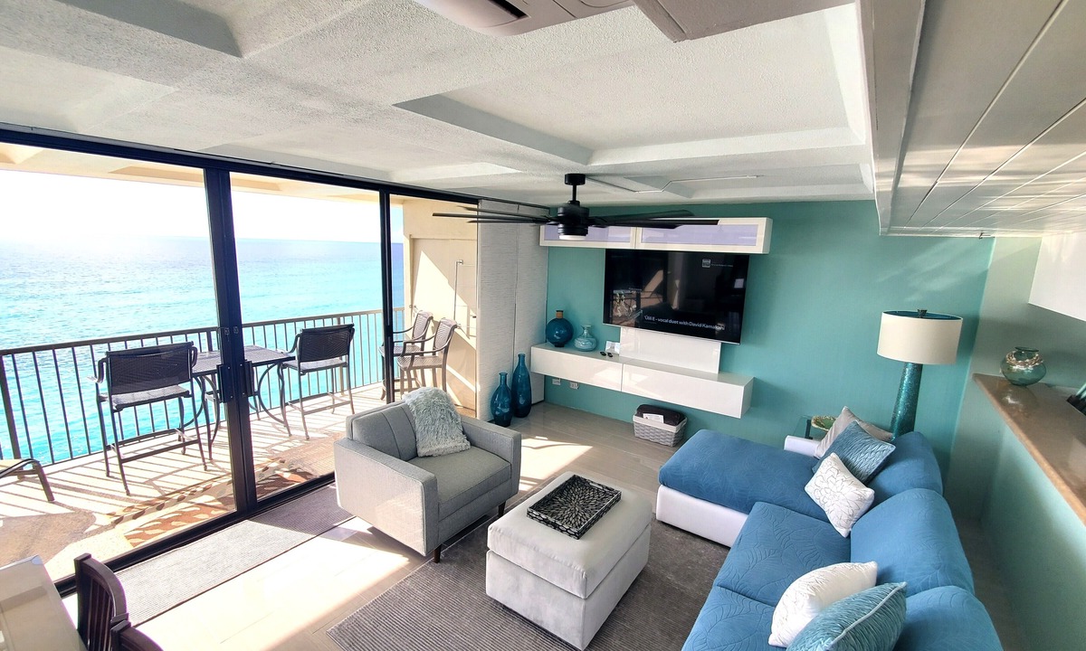 Makaha Condo | 16P - Permitted penthouse end unit at the Hawaiian Princess - best view on Oahu