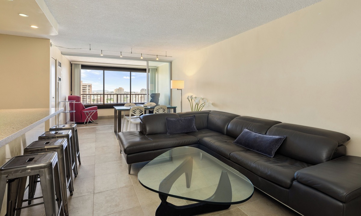 Waikiki Condo | 39th Floor Unit with Spectacular Views!