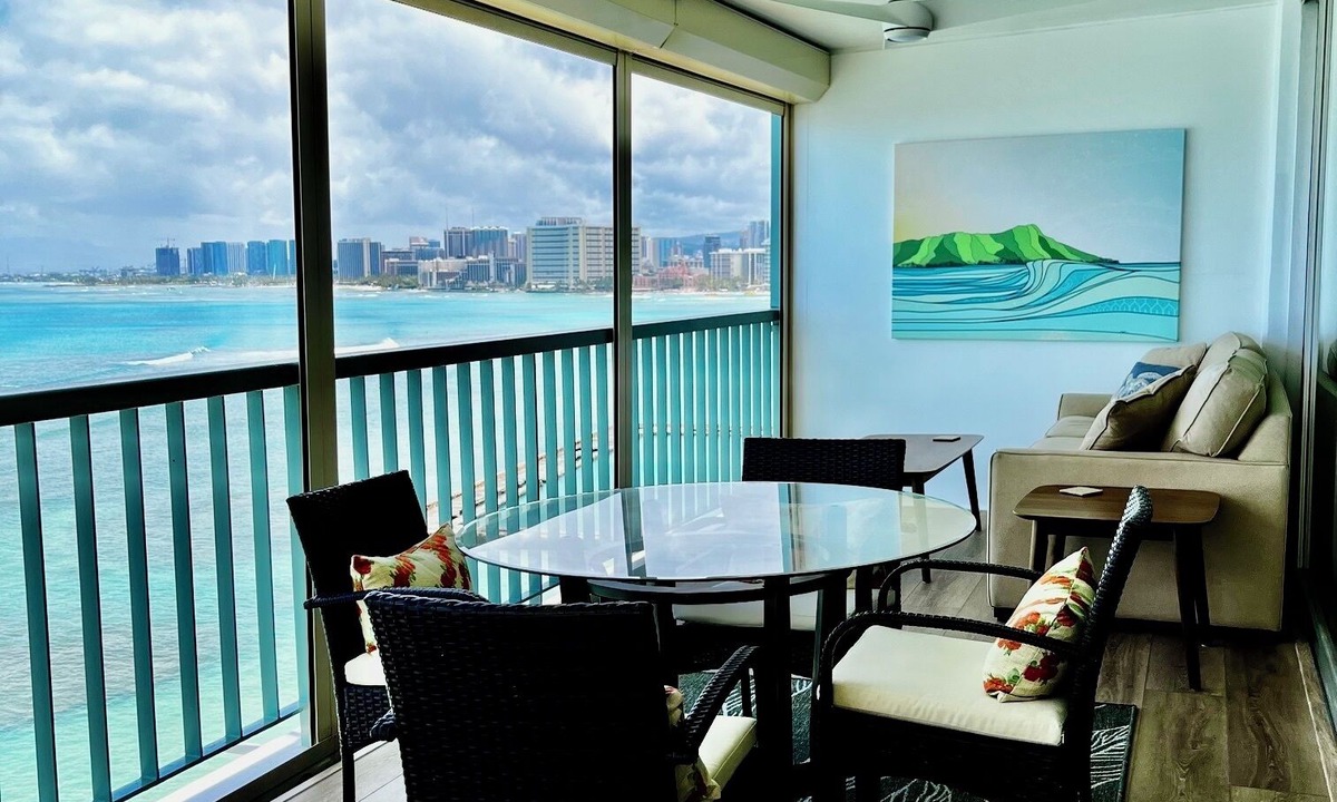 Diamond Head - Kapahulu - St. Louis Condo | Sans Souci Unit 1001 - One Bedroom