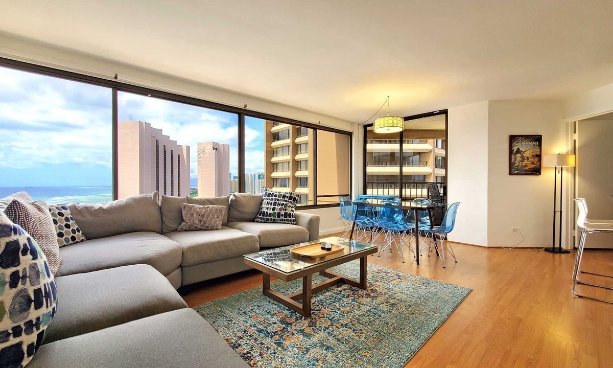 Waikiki Condo | Monthly Discovery Bay 2719 Ocean/Sunset/Marina/City Views 1 Bdrm 1 Kng Bed