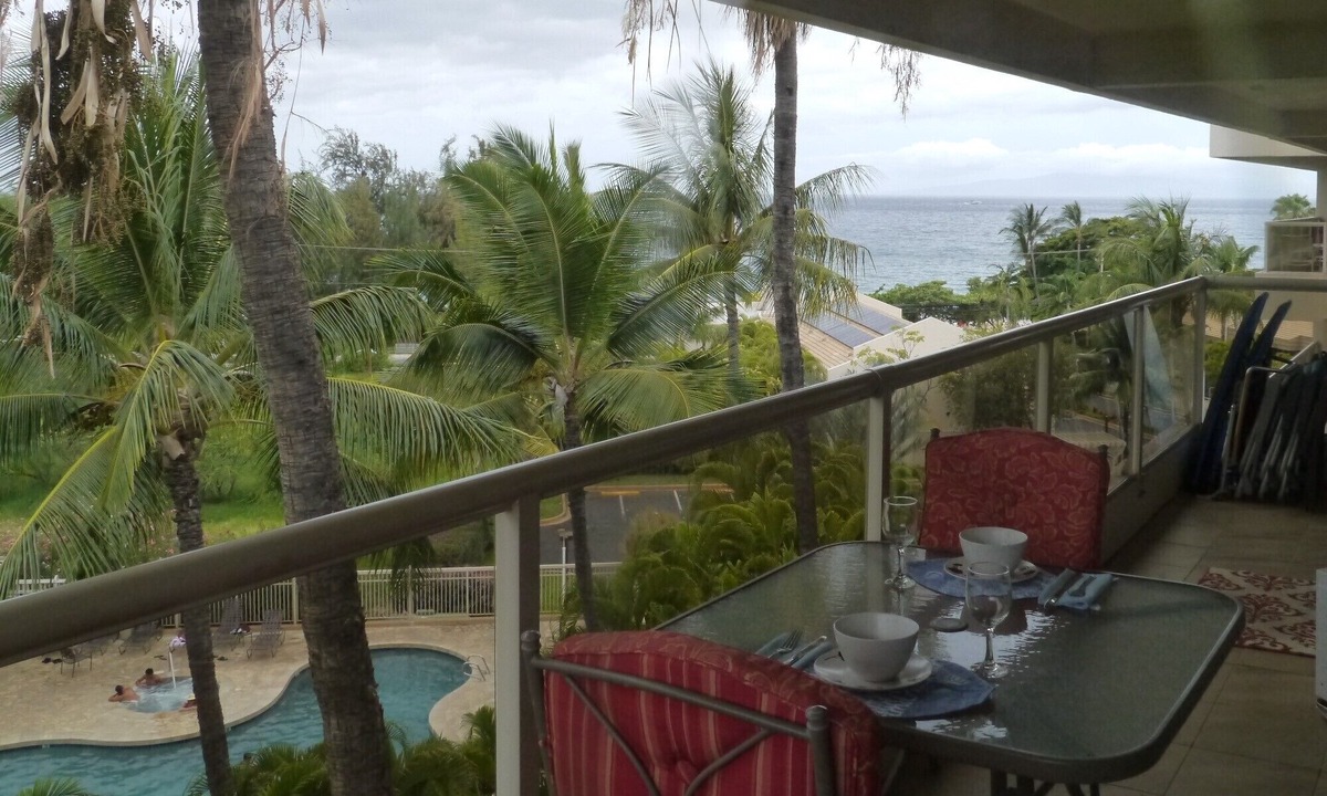 Kihei Condo | Ocean, mountain, pool views. Best location at The Banyan. Across from Kam2 beach