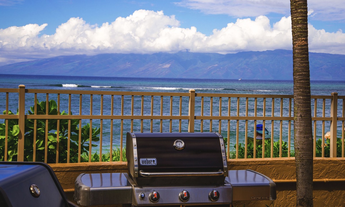 Kahana Condo | Fabulous Oceanview Studio 318 at Royal Kahana