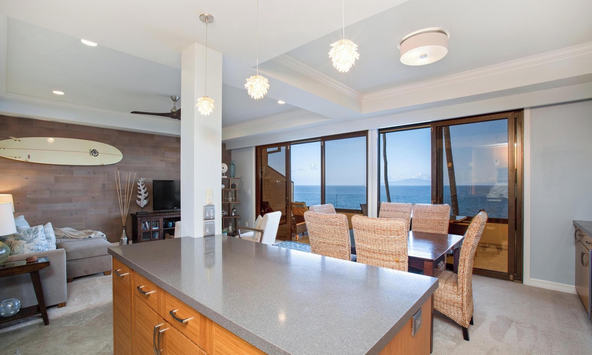 Wailea Condo | Makena Surf F207 Beachfront Resort
