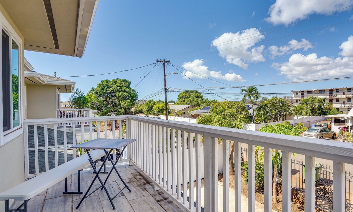 Ewa Apartment | Ewa Beach Apartment ~ 1 Mi to Puʻuloa Beach Park!