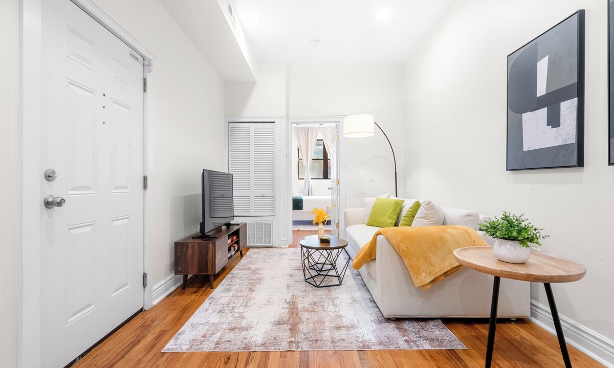 Hoboken Condo | Private Patio Apt Min to NYC Sleeps up to 9 Free Parking Washer/Dryer