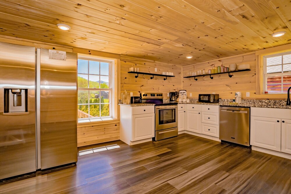 Photo of Kitchen in Sevierville