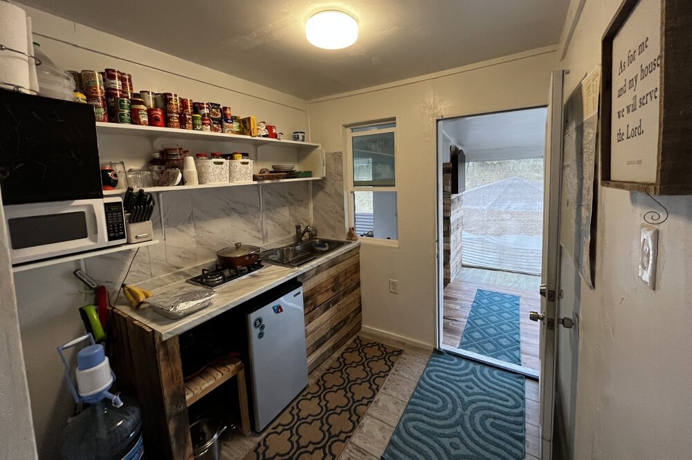 Photo of Kitchen in Ainaloa
