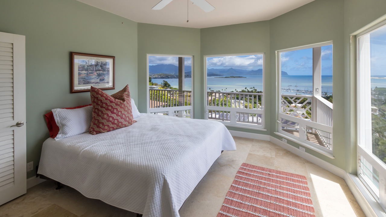 Photo of Bedroom in Kaneohe