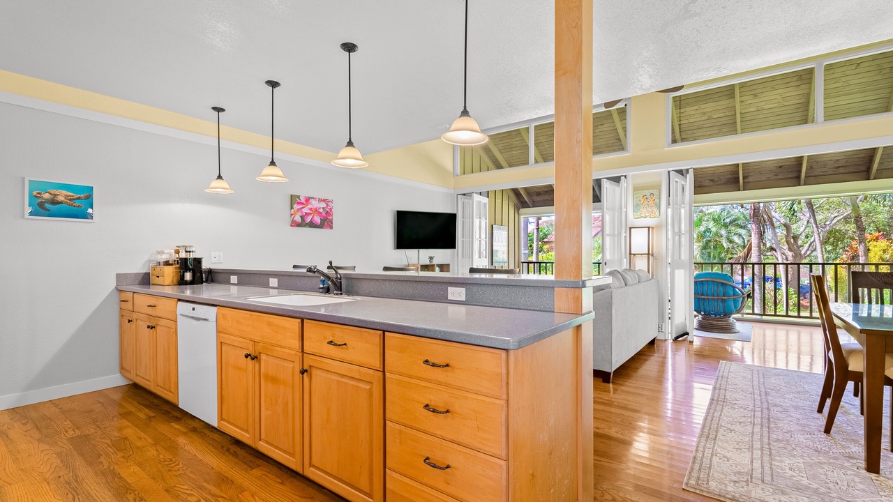 Photo of Kitchen in Maunaloa