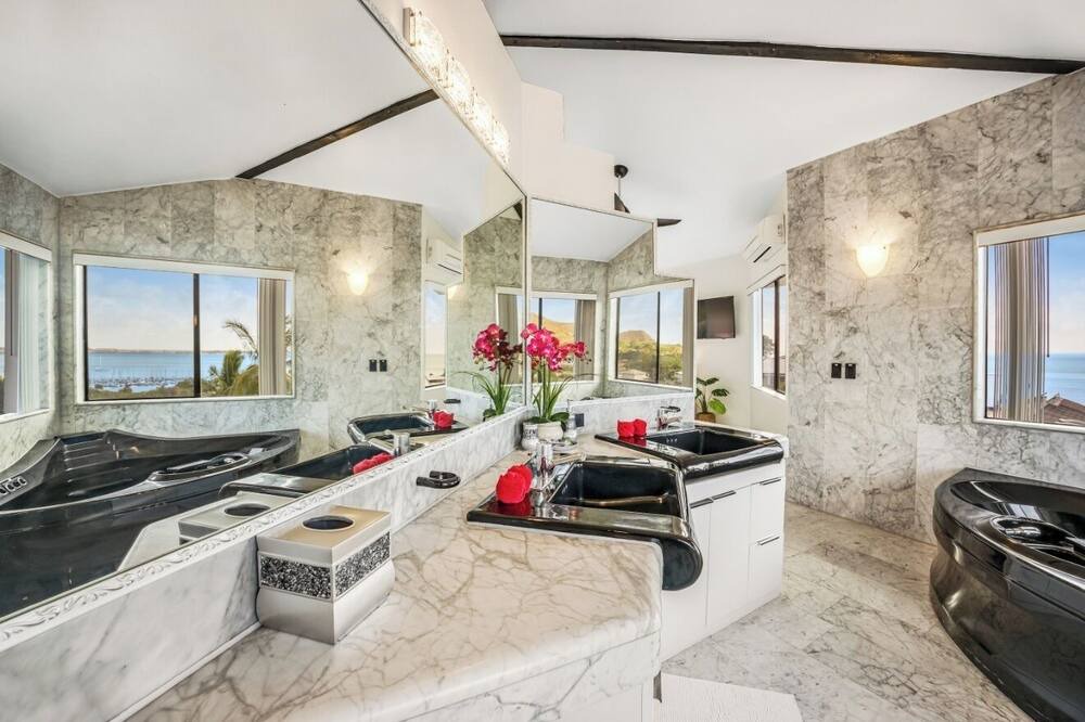 Photo of Kitchen in Kaneohe