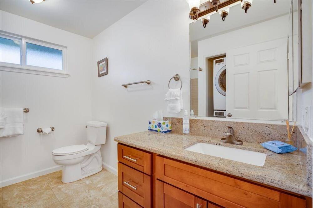 Photo of Bathroom in Hauula