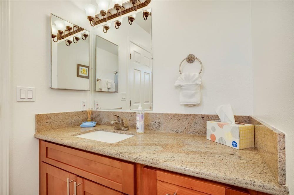 Photo of Bathroom in Hauula