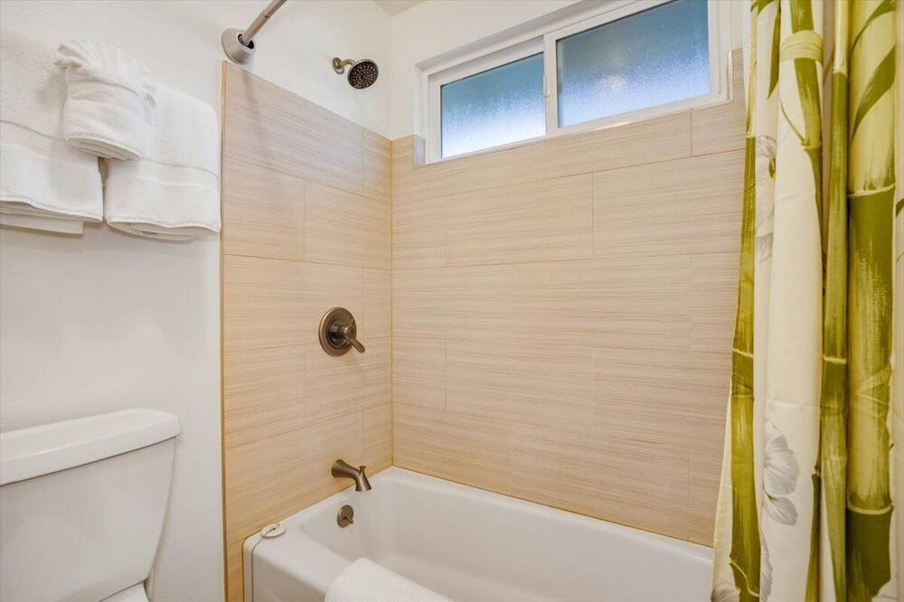 Photo of Bathroom in Hauula