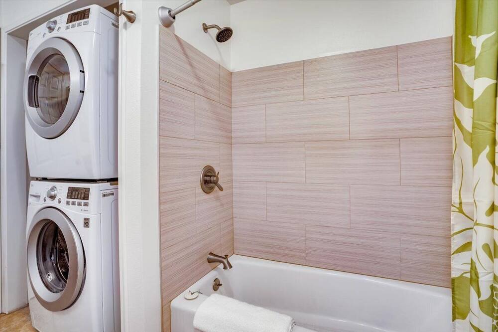 Photo of Bathroom in Hauula
