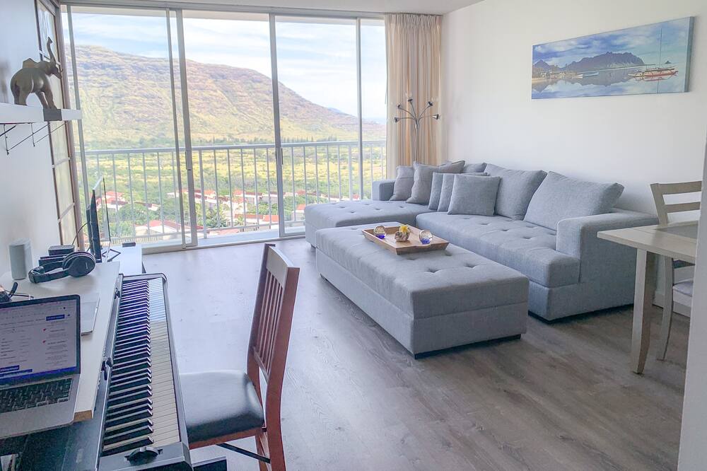 Photo of Livingroom in Makaha