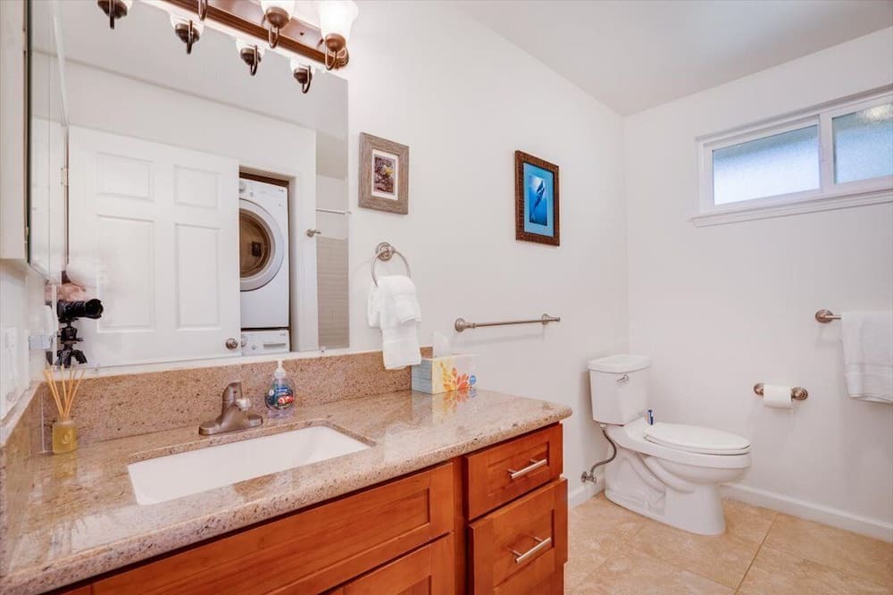 Photo of Bathroom in Hauula