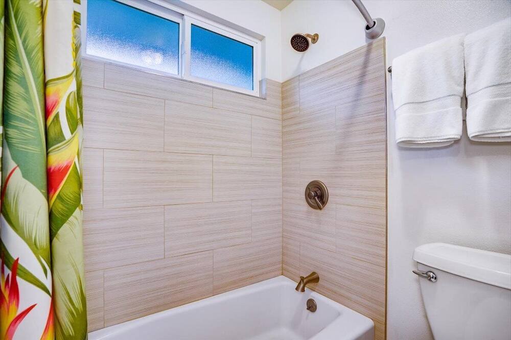 Photo of Bathroom in Hauula
