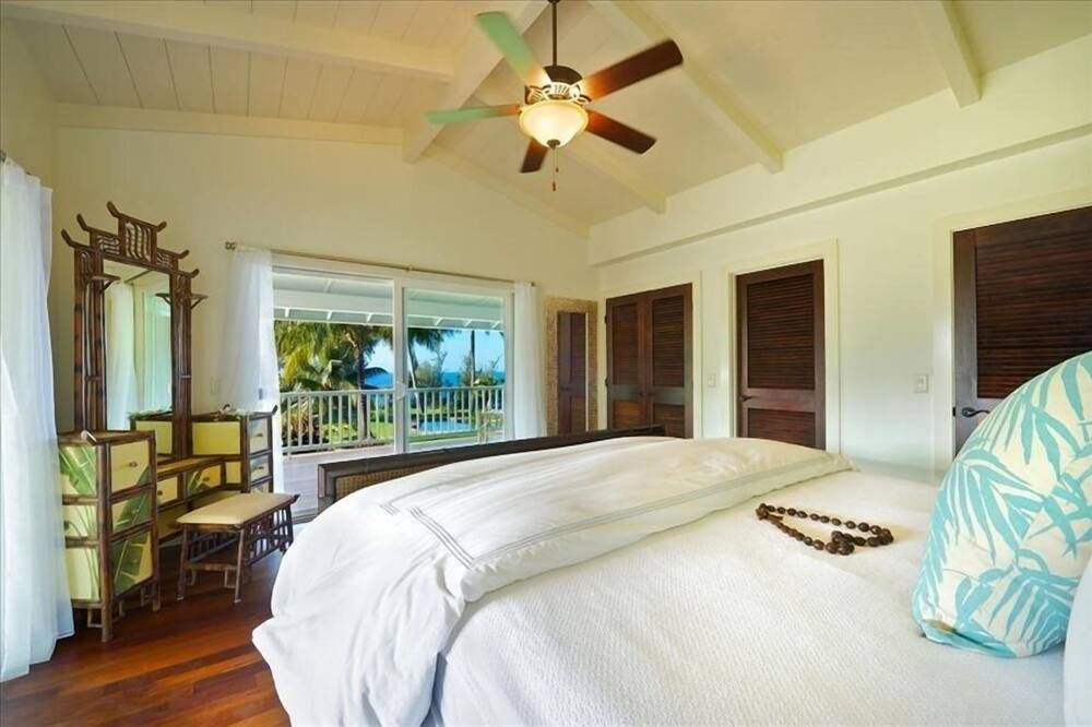 Photo of Bedroom in Kilauea