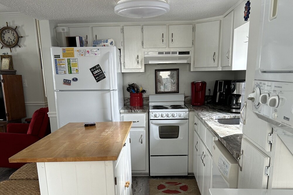 Photo of Kitchen in Surfside Beach