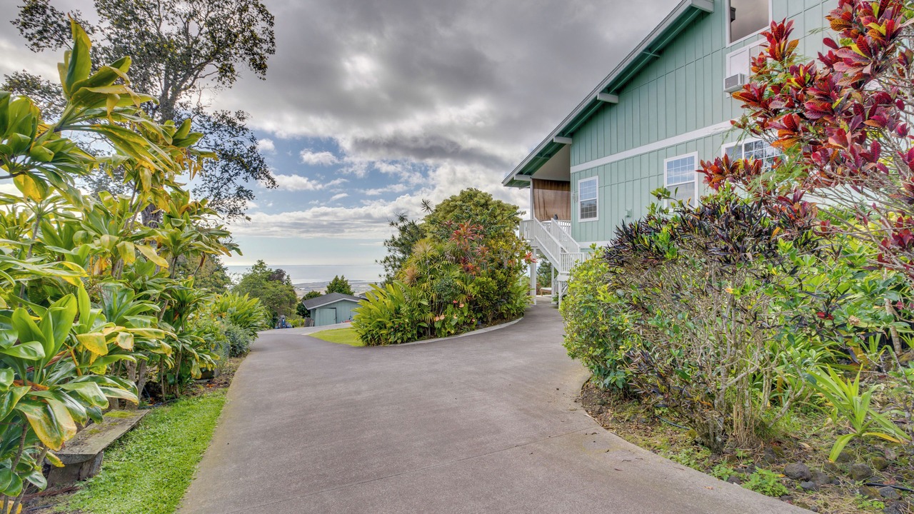 Photo of Outdoor in Kona Palisades