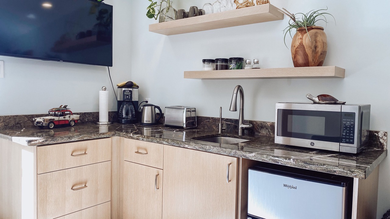 Photo of Kitchen in Portlock