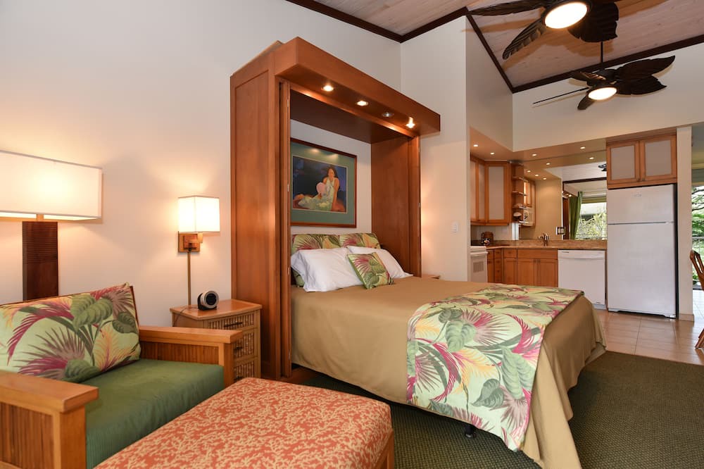Photo of Bedroom in Napili