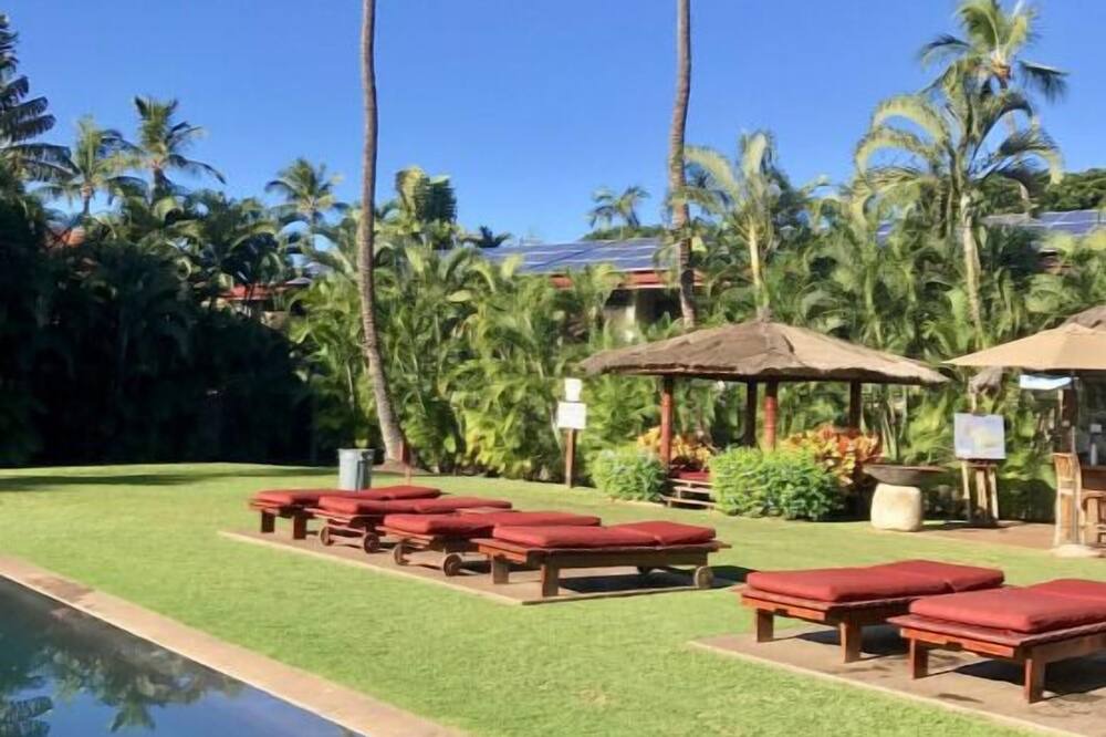 Photo of Outdoor in Historic Lahaina Front Street