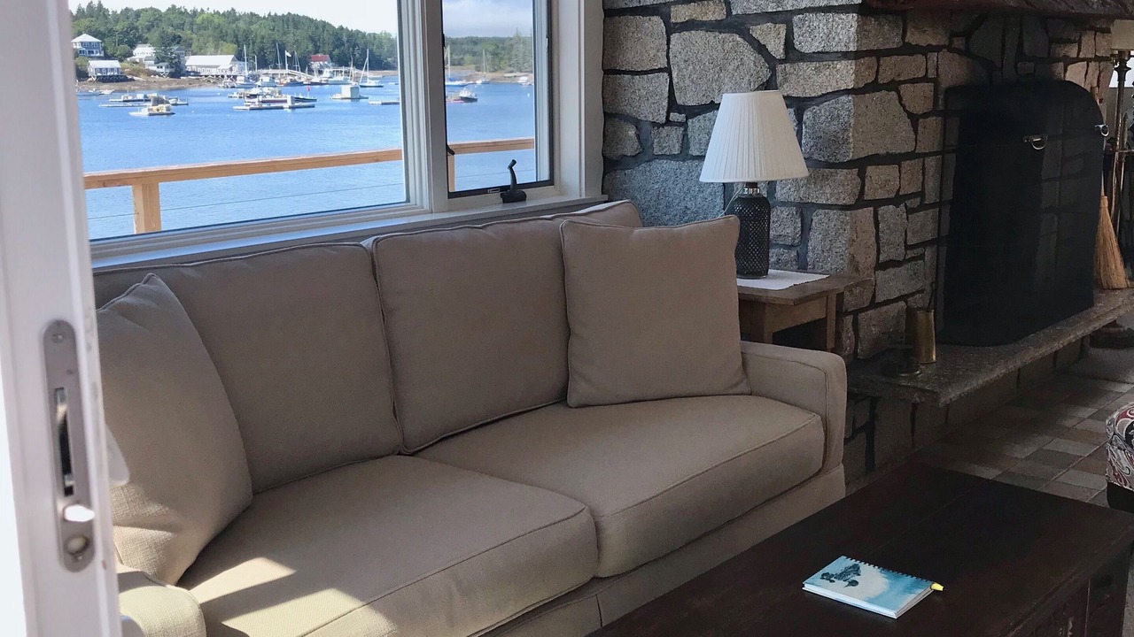Photo of Livingroom in Bass Harbor