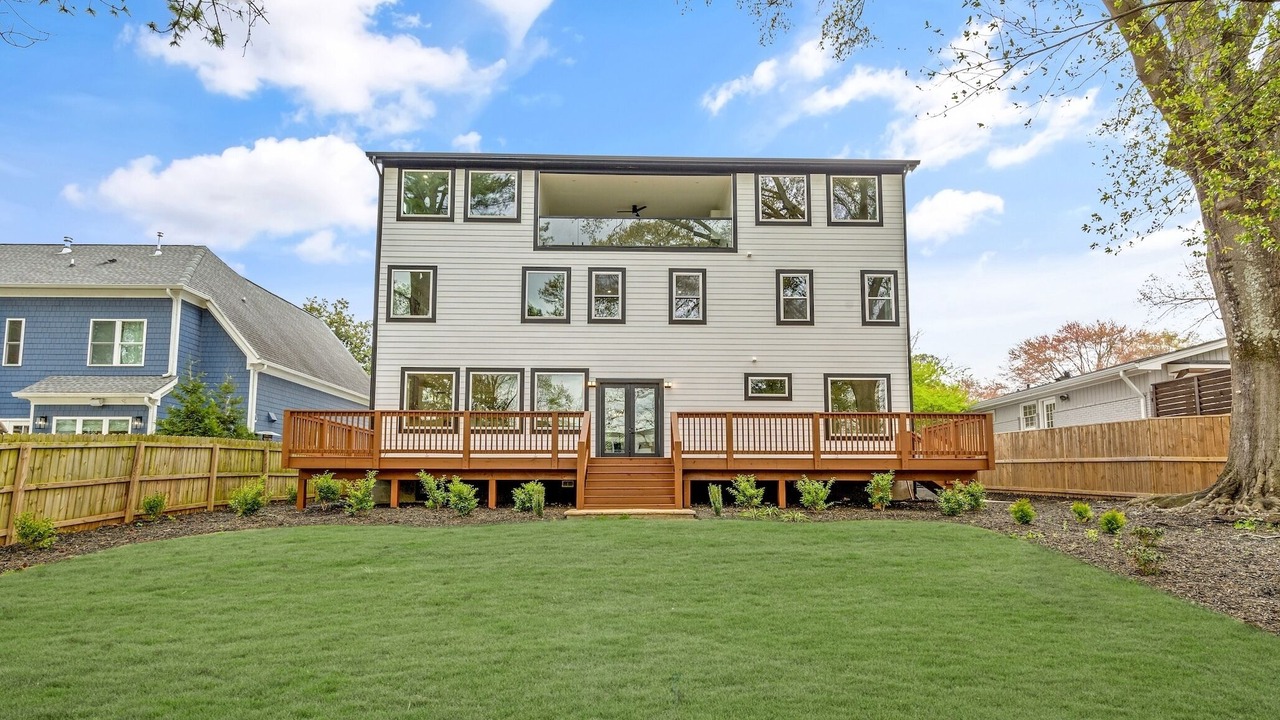 Photo of Outdoor in Lindbergh