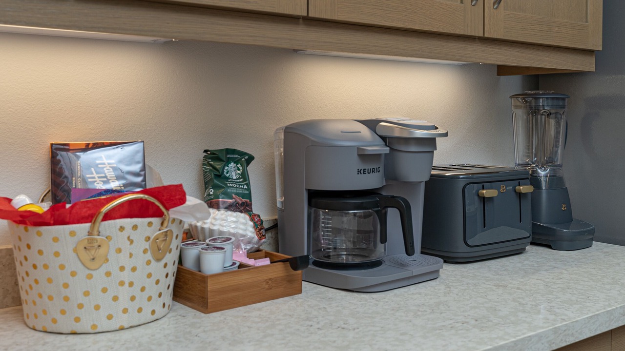 Photo of Kitchen in Makaha Valley