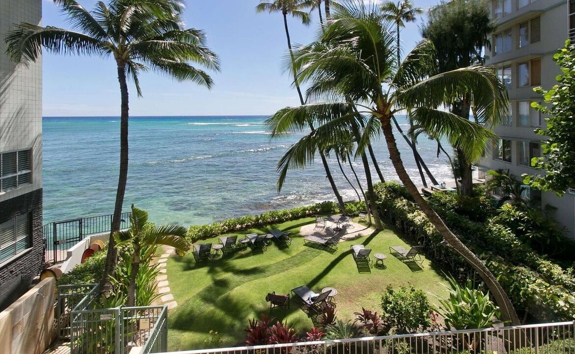 Photo of Outdoor in Diamond Head - Kapahulu - St. Louis