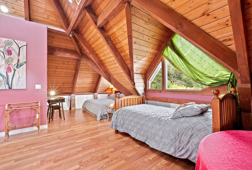 Photo of Bedroom in Holualoa