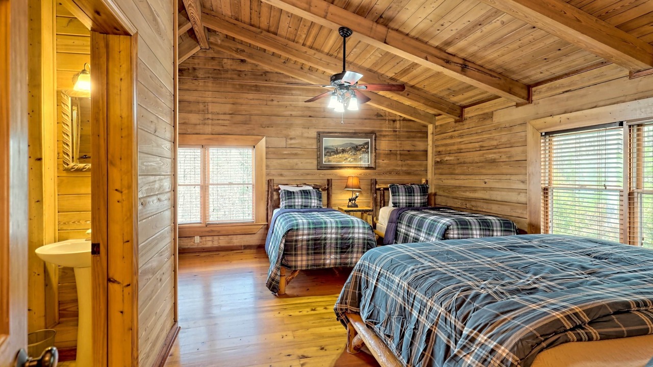 Photo of Bathroom in Sautee Nacoochee