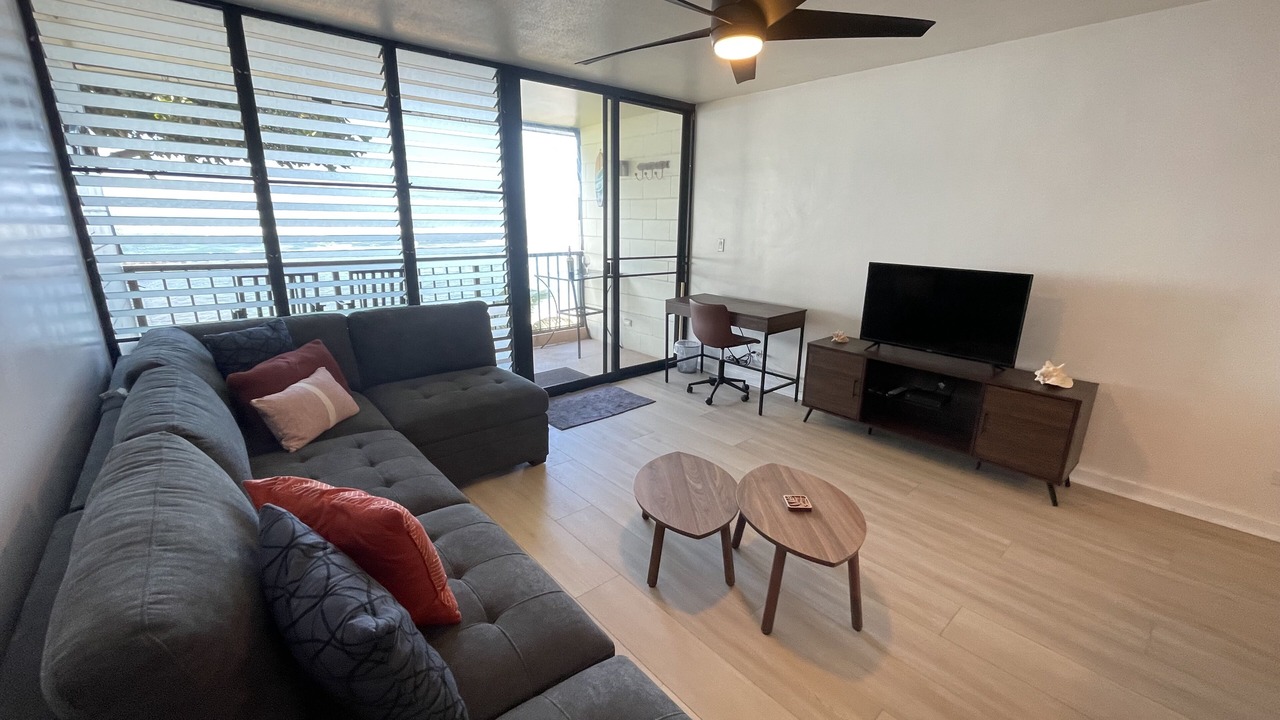 Photo of Livingroom in Waialee