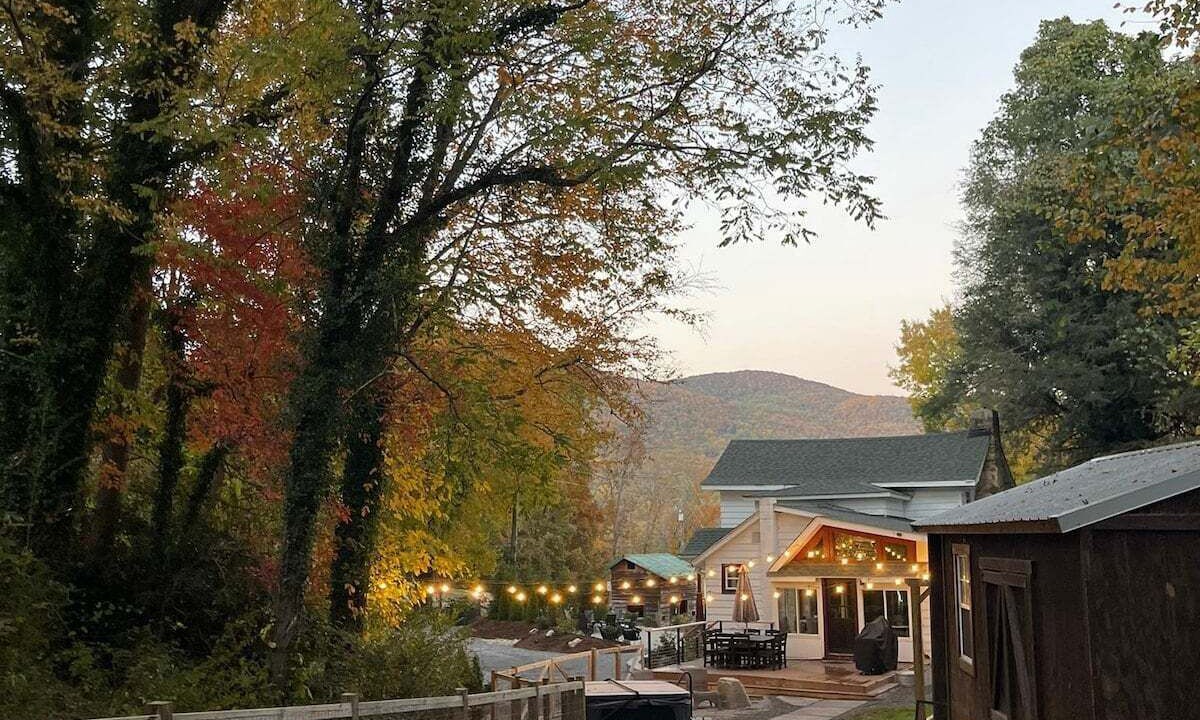 Photo of Outdoor in Fairview