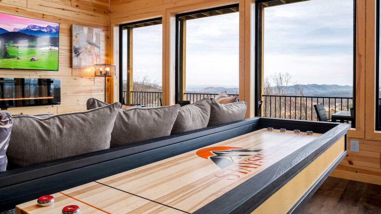 Photo of Bedroom in Chalet Village North