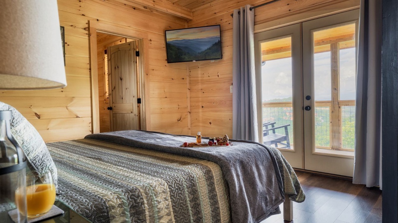 Photo of Bedroom in Chalet Village North