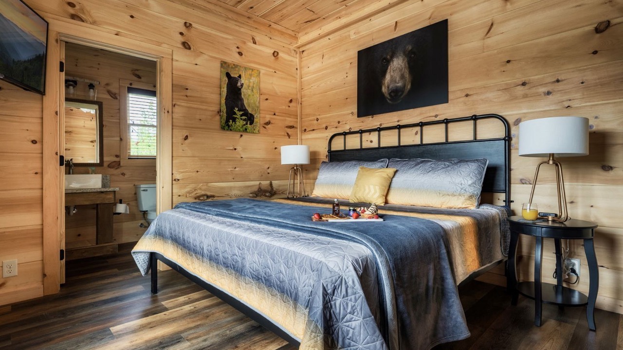 Photo of Bedroom in Chalet Village North