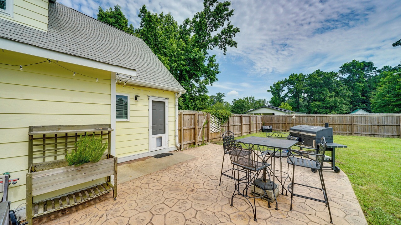 Photo of Outdoor in Leland