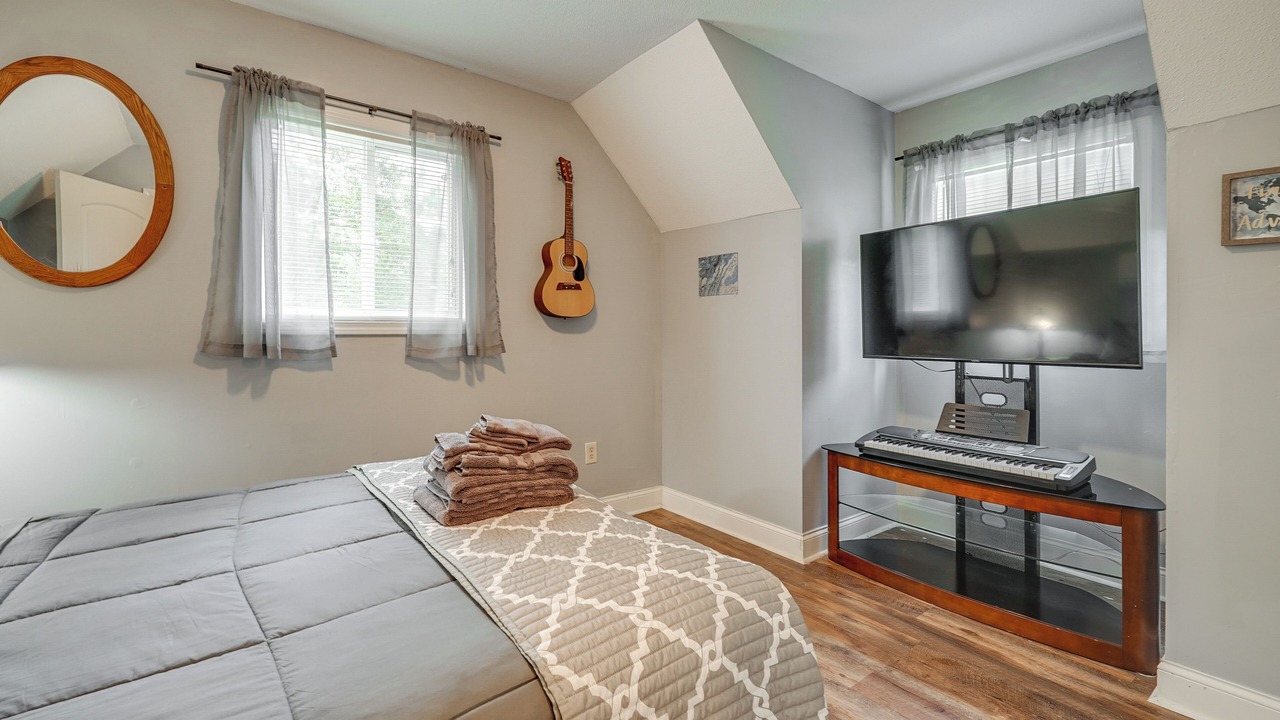 Photo of Bedroom in Leland