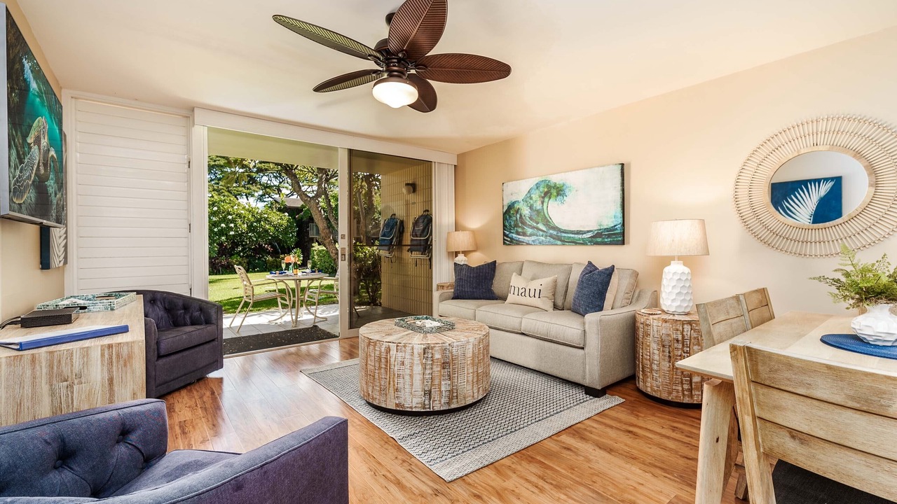 Photo of Livingroom in Napili