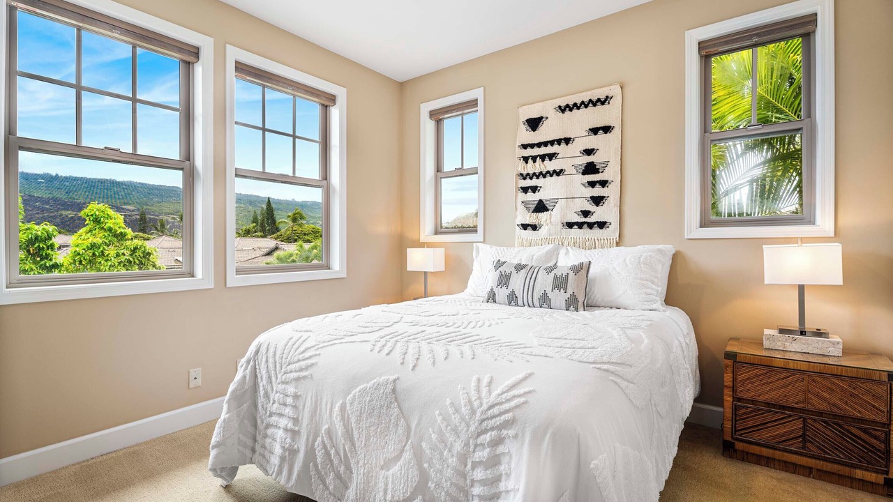 Photo of Bedroom in Keauhou