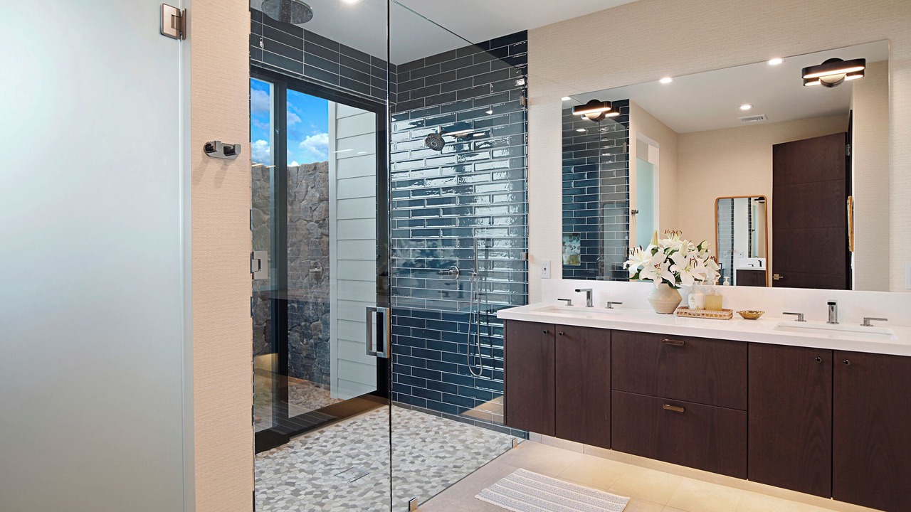Photo of Bathroom in Poipu