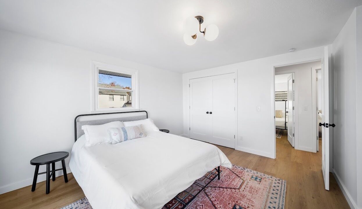 Photo of Bedroom in Eastlake