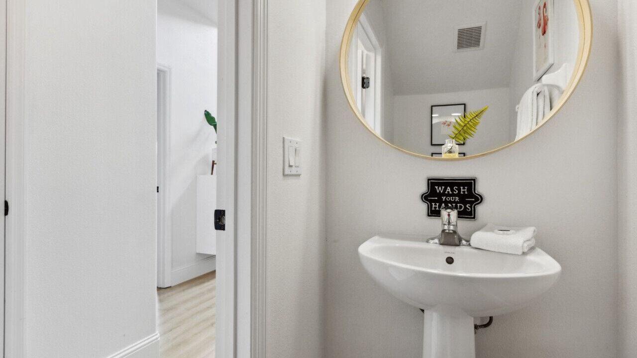 Photo of Bathroom in Watersong