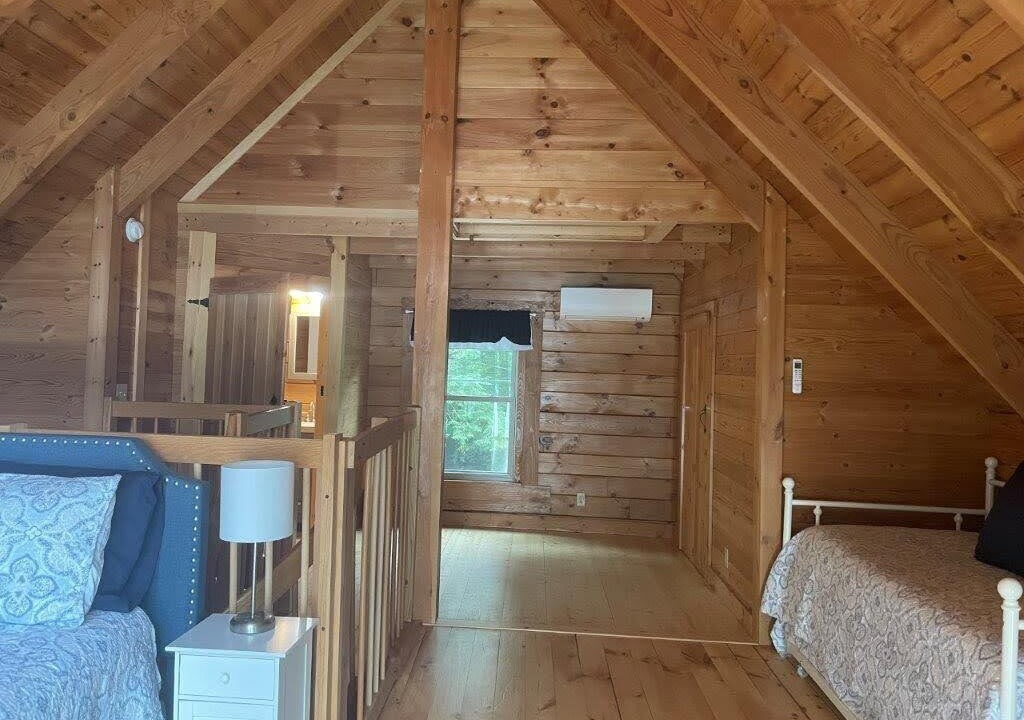 Photo of Bedroom in Oakland