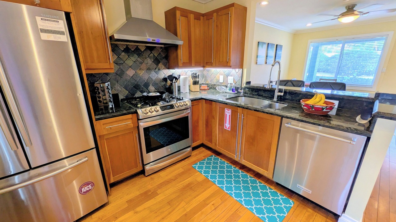Photo of Kitchen in Poinsettia Heights
