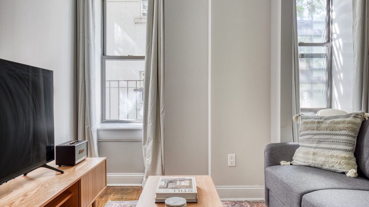 Photo of Livingroom in East Village