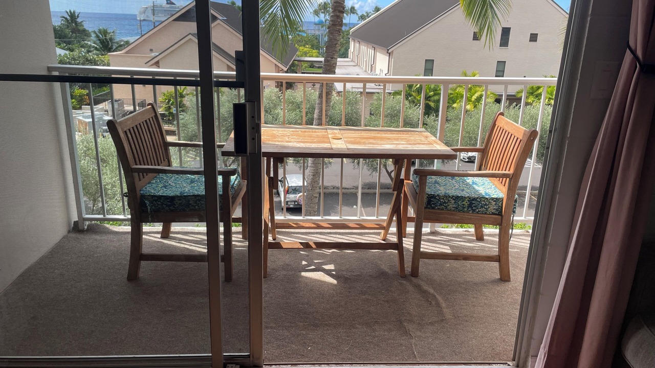 Photo of Others in Historic Kailua Village